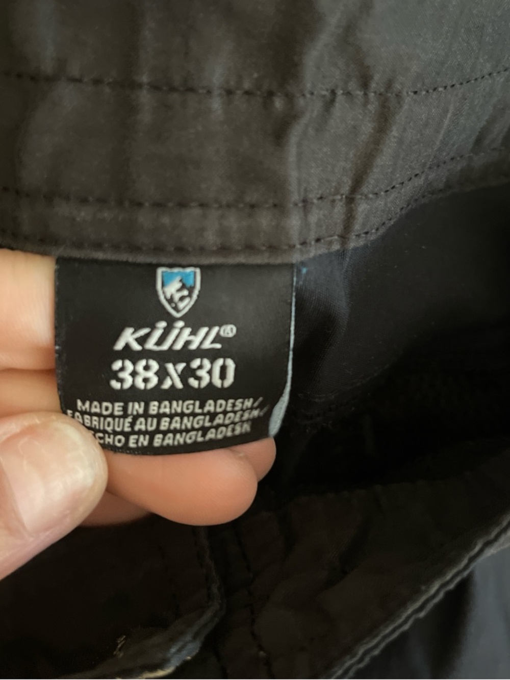 Kuhl Men's Black Cargo Pants - Picture 4 of 4
